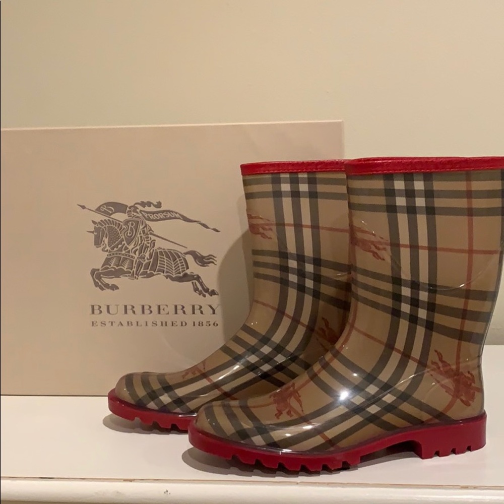 Burberry Haymarket Splash Mid Rainboot